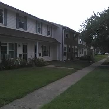 Colonial Square Cooperative Apartments Louisville Ky 40219
