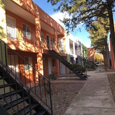 The Zia At Nob Hill Apartments Albuquerque Nm 87108