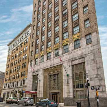 City Trust Apartments - Bridgeport, CT 06604