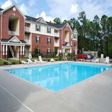 The Crown Apartments Jacksonville Nc 28546