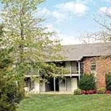 Hampshire House Apartments - Columbia, TN 38401