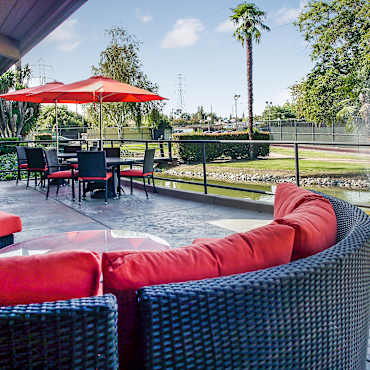 rivercrest apartments sacramento ca 95826