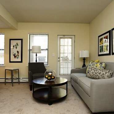 Clemens Place Apartments - Hartford, CT 06105