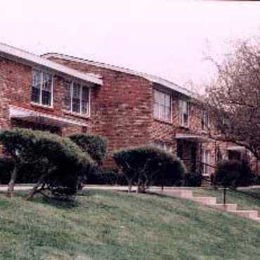 Latham Village Apartments - Latham, NY 12110