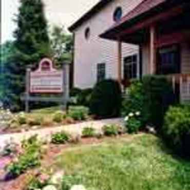 Jackson Heights Apartments Bloomington IN 47404