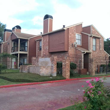 Streamside Place Apartments - Houston, TX 77088