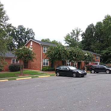 Randolph Hills (prev. Vantage 78) Apartments - Charlotte, NC 28211