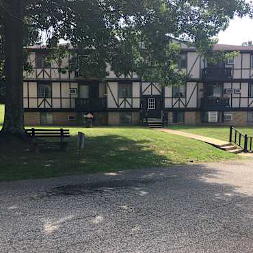 Carriage Hills Apartments - Johnstown, PA 15905