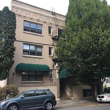 Marshall Arms Apartments Portland Or 97209
