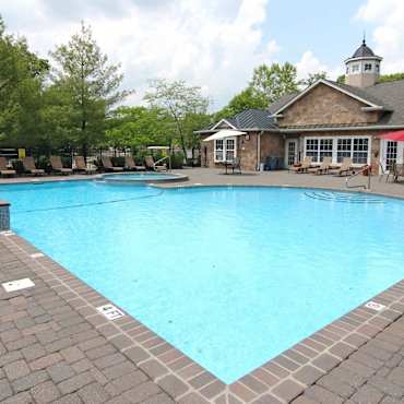 The Enclave at Livingston Country Club Apartments - Livingston, NJ 07039