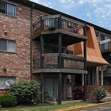 Washington Bluffs Apartments Cincinnati Oh 45230