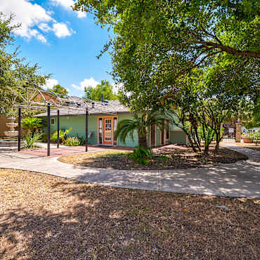 Apartments For Rent In Von Ormy Tx 1098 Rentals Apartmentguide Com