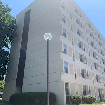 Somerset Plaza Tower Apartments Wichita Ks 67204