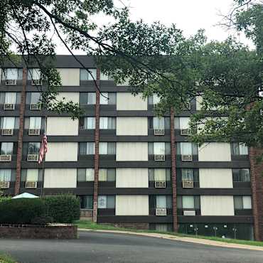 apartments morgantown chestnut hill