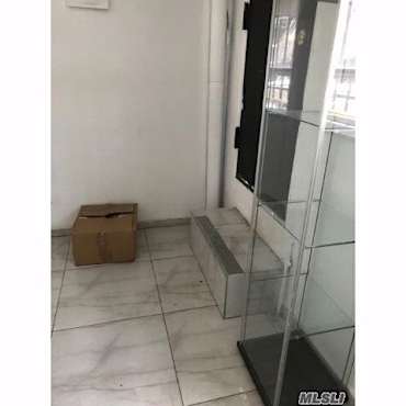 Apartments Under 800 In New York Ny Apartmentguide Com