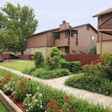 Quail Creek Apartments Oklahoma City Ok 73120