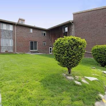 St Francis Apartments Omaha Ne 68114