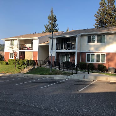 Nevada Woods Apartments - Grass Valley, CA 95945