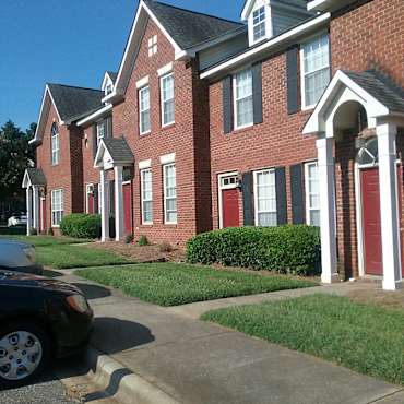 Arbors Townhomes Davis Crossing Apartments Gastonia