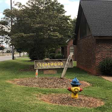 Cedar Wood Apartments Newton Nc 28658