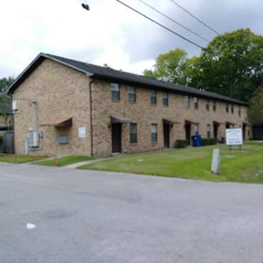 Oakridge Square Townhomes Apartments Beaumont Tx 77707