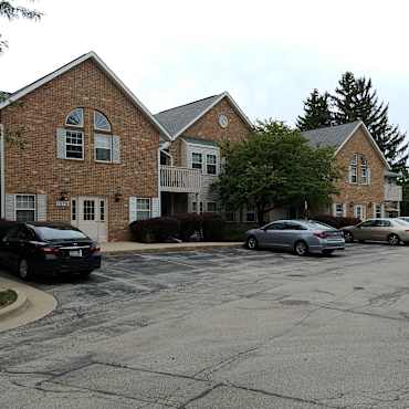 Deer Creek Run Apartments New Berlin Wi 53151