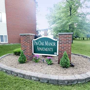 Pin Oak Manor The Reserve At Pin Oak Apartments Mishawaka In 46545