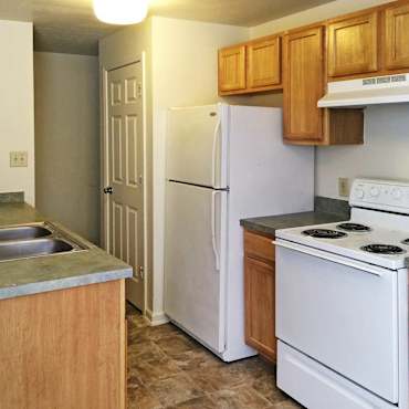 Stonegate Apartments Indianapolis In 46202