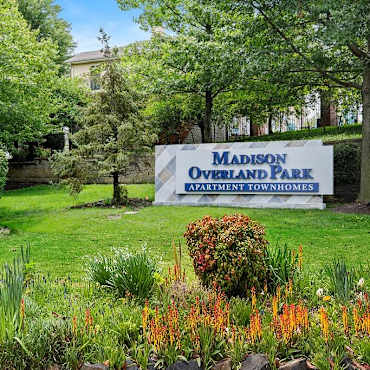 Blue Valley Apartments For Rent 64 Apartments Overland Park Ks Apartmentguide Com
