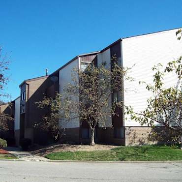 The Monterey Apartments Amp Townhomes Brunswick Oh 44212