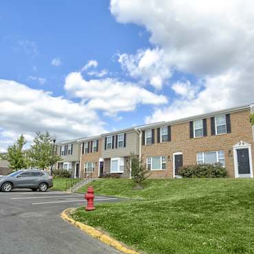 The Townhomes At Diamond Ridge Apartments Windsor Mill Md 21244