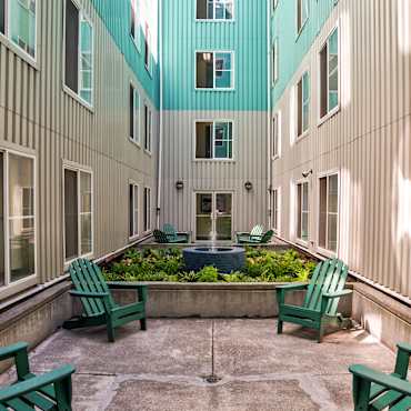 The Vermont Inn Apartments - Seattle, WA 98121
