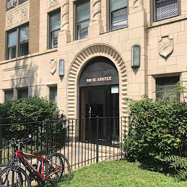 1338 W Argyle Street Apartments Chicago Il 60640