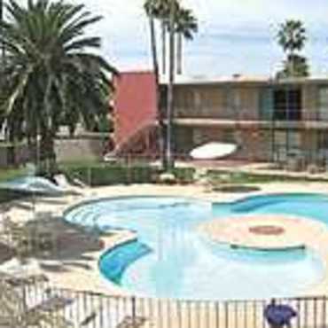 tucson palms royal apartments