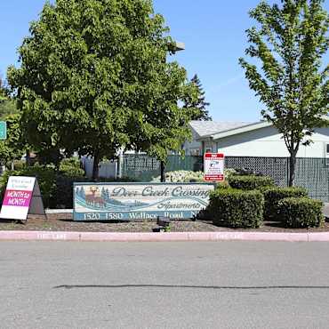 Deer Creek Crossing Apartments Salem Or 97304