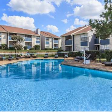 Cantebria Crossing Apartments - Bedford, TX 76022