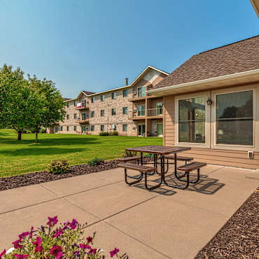 Elm Creek Apartments Champlin Mn 55316