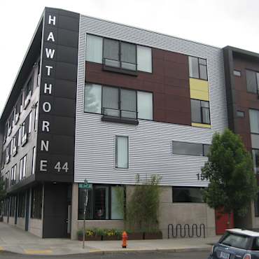 Hawthorne 44 Apartments - Portland, OR 97215