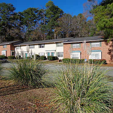 Green Oaks Apartments - Columbia, SC 29210