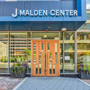 Apartments For Rent In Stoneham Ma 370 Rentals Apartmentguide Com