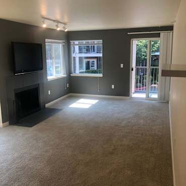 Eastgate Cougar Mountain Apartments For Rent 156 Apartments Bellevue Wa Apartmentguide Com
