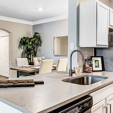 Alister Balcones Apartments Austin Tx 78729