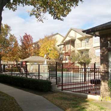 The Meadows Apartments Garland Tx 75043