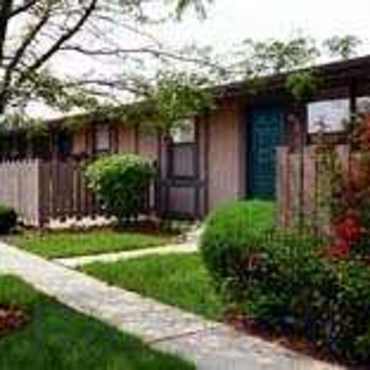 Stonehenge Apartments - Jasper, IN 47546