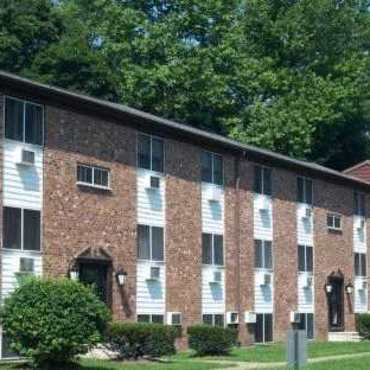 Oak Tree Garden Apartments Wappingers Falls Ny 12590