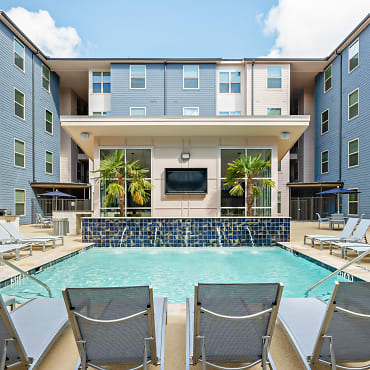 Cherry Street Apartments at Northgate - College Station, TX 77840
