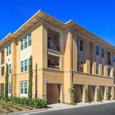 Amalfi Apartments Tustin Ca 92782