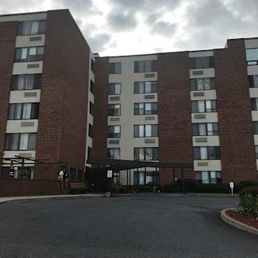 Delaware Tower Apartments - Scranton, PA 18508