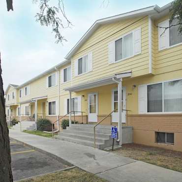 Paradise Plaza Apartments Topeka Ks 66607