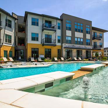 Lbj Station Apartments Dallas Tx 75243